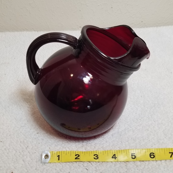 Vintage Anchor Hocking - Ruby Red Glass - Tilted Pitcher - Picture 2 of 9